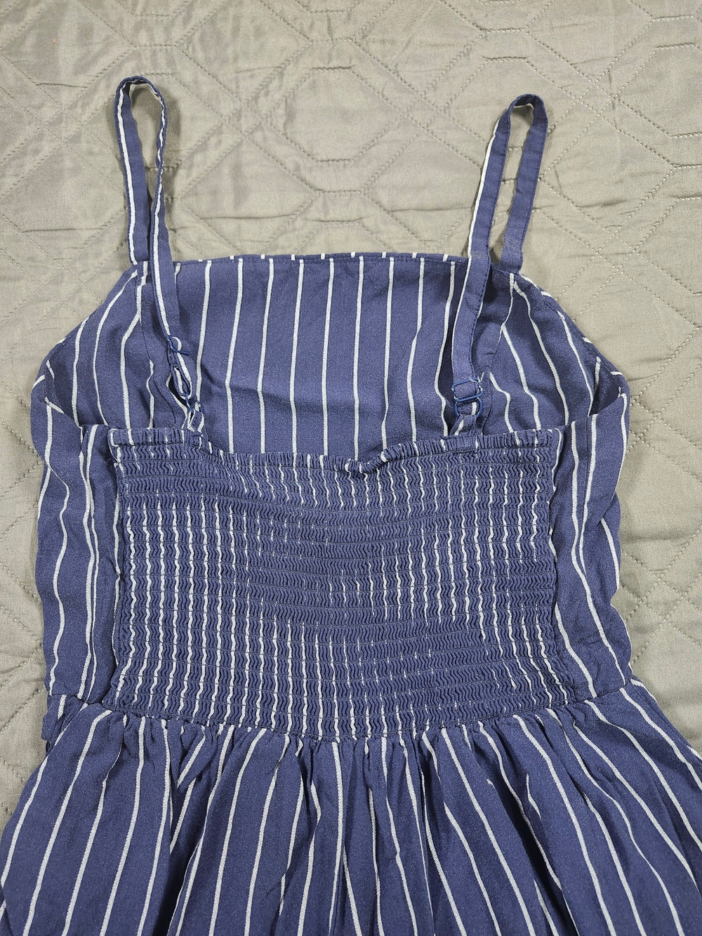 Old Navy striped Navy And White Jumpsuit With Pockets Size S - Picture 10 of 11